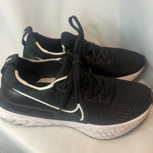 NIke React Infinity Run Women's 8.5 Black CD4372-002 Athletic Running Sneakers
